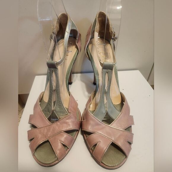 Cole Haan Collection Pale Pink/Seafoam Leather T-Strap Peeptoe Pumps Sz.9 $295 - Picture 6 of 11